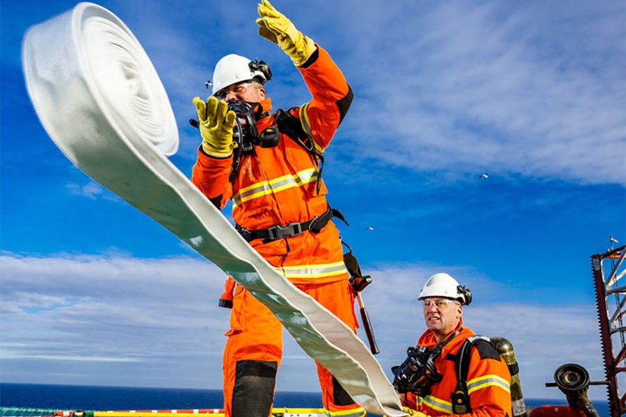 معرفی تجهیزات ایمنی و آتش نشانی